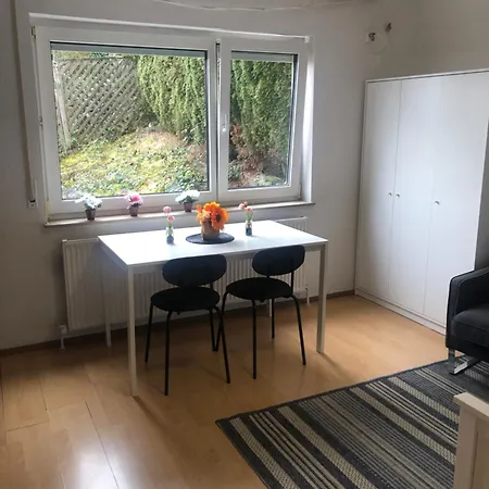 Affittacamere 6 Am Stuttgarter Flughafen-messe 3*